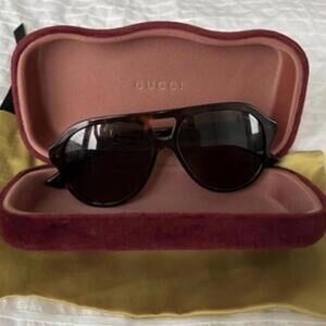 Gucci Tortoiseshell Aviator‎ Sunglasses OS